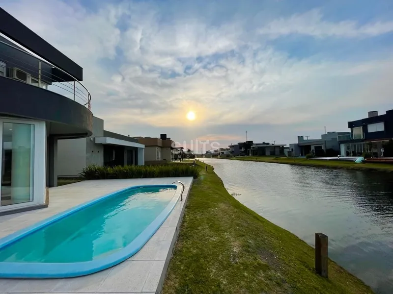 Lindo Sobrado no Condomínio Riviera, mobiliado e decorado: 30ª foto da galeria de imagens do imóvel