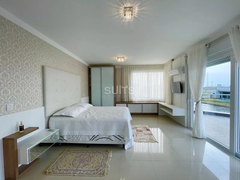 Lindo Sobrado no Condomínio Riviera, mobiliado e decorado: 19ª foto da galeria de imagens do imóvel