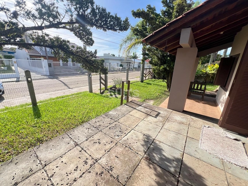 Excelente casa à venda em Atlântida : 5ª foto da galeria de imagens do imóvel