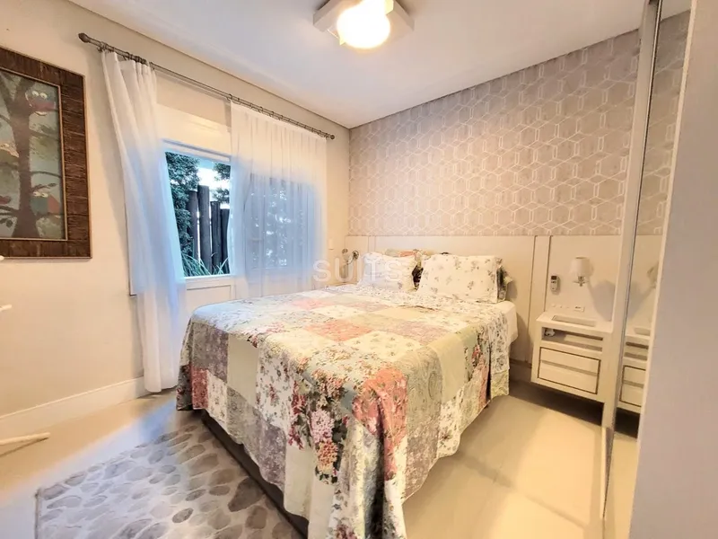 Sobrado nas margens do lago no condomínio Bosques de Atlântida: 48ª foto da galeria de imagens do imóvel