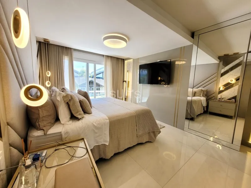 Sobrado nas margens do lago no condomínio Bosques de Atlântida: 47ª foto da galeria de imagens do imóvel