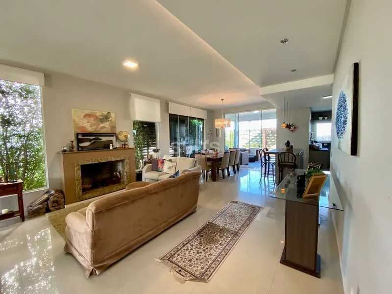 Belíssima casa no condomínio Villaggio Atlântida: 5ª foto da galeria de imagens do imóvel