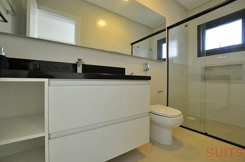 Excelente sobrado beira-lago no Condomínio Enseada: 23ª foto da galeria de imagens do imóvel