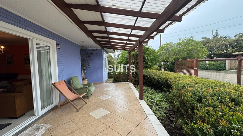 Excelente casa à venda em Atlântida: 3ª foto da galeria de imagens do imóvel