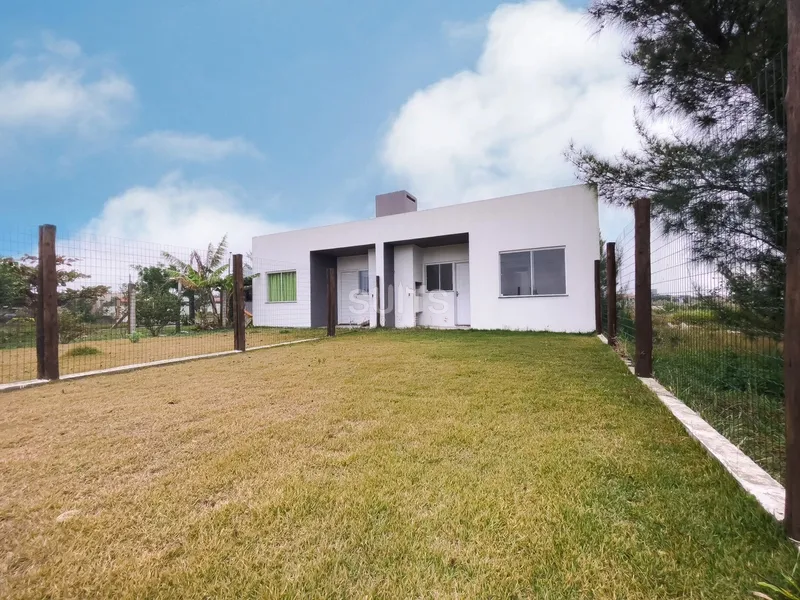 Excelente Casa Geminada no Coqueiros: 7ª foto da galeria de imagens do imóvel