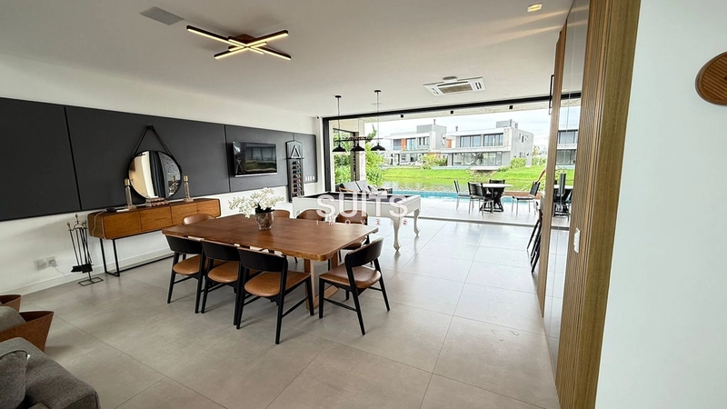 Belíssima casa de luxo em condomínio Sense: 15ª foto da galeria de imagens do imóvel