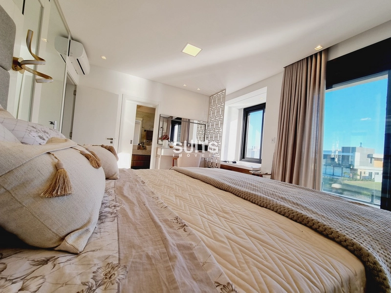 Belíssima casa de luxo em condomínio Sense: 23ª foto da galeria de imagens do imóvel