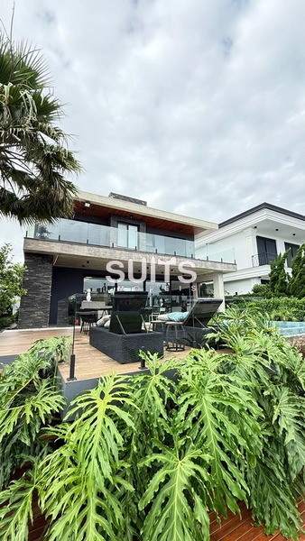 Belíssima casa de luxo em condomínio Sense: 5ª foto da galeria de imagens do imóvel