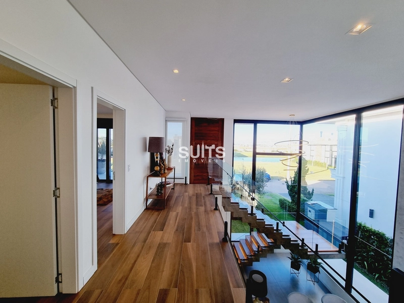 Belíssima casa de luxo em condomínio Sense: 26ª foto da galeria de imagens do imóvel