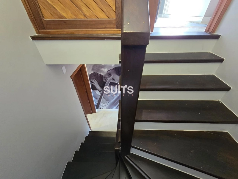 Excelente duplex à venda no Centro : 19ª foto da galeria de imagens do imóvel