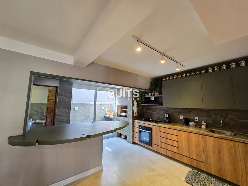 Excelente duplex à venda no Centro : 8ª foto da galeria de imagens do imóvel