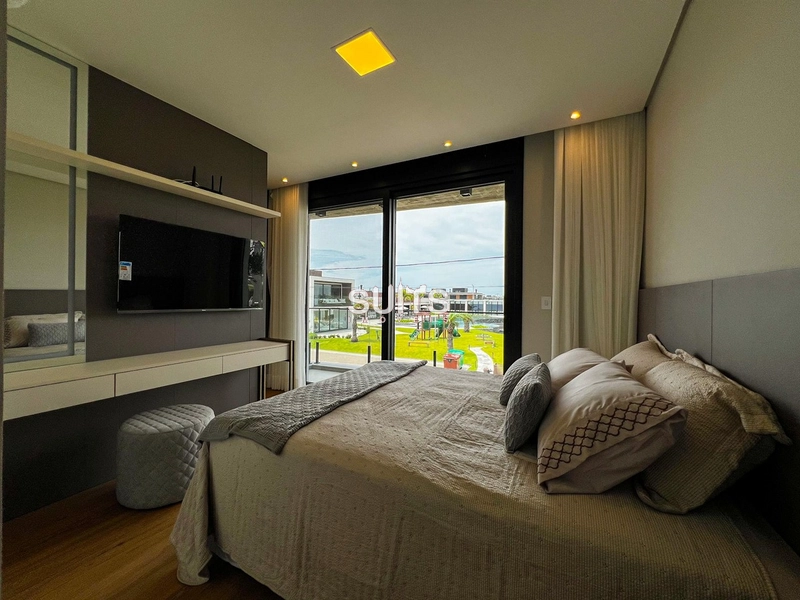 Belíssimo sobrado à beira lago no condomínio Amare Home Resort: 30ª foto da galeria de imagens do imóvel