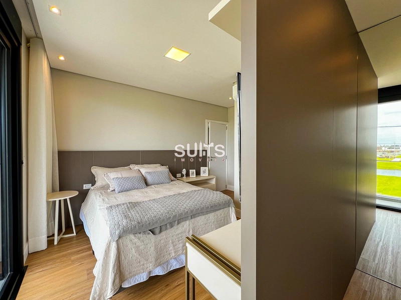 Belíssimo sobrado à beira lago no condomínio Amare Home Resort: 29ª foto da galeria de imagens do imóvel