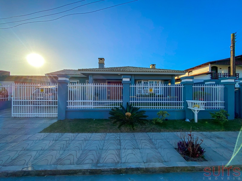 Incrível casa à poucos metros do mar na praia de Remanso: 1ª foto da galeria de imagens do imóvel