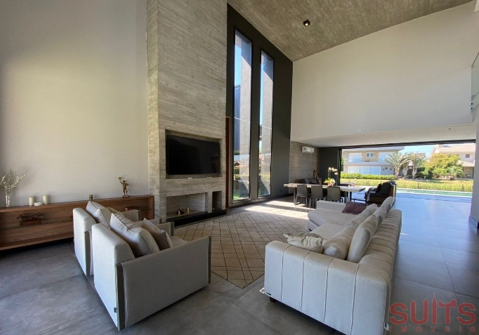 Excelente sobrado beira lago Condomínio Ventura: 4ª foto da galeria de imagens do imóvel