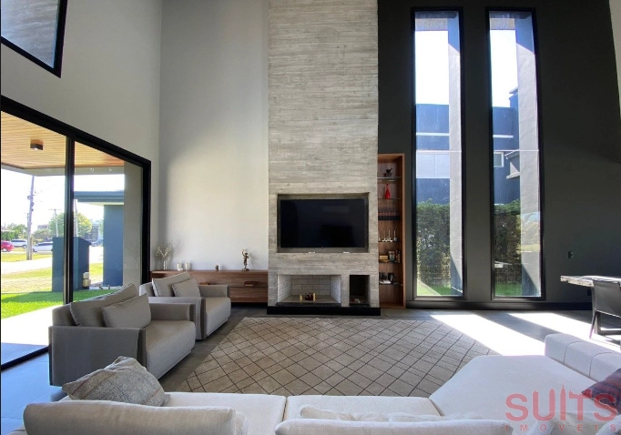 Excelente sobrado beira lago Condomínio Ventura: 3ª foto da galeria de imagens do imóvel