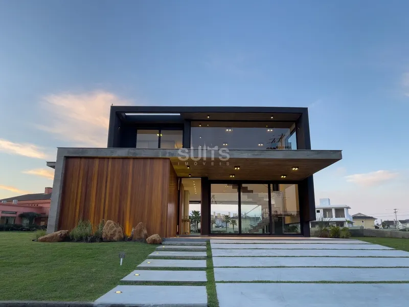 Excelente sobrado beira lago com piscina no Condomínio Celebration: 2ª foto da galeria de imagens do imóvel