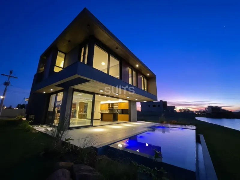 Excelente sobrado beira lago com piscina no Condomínio Celebration: 27ª foto da galeria de imagens do imóvel