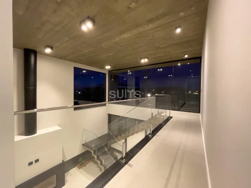 Excelente sobrado beira lago com piscina no Condomínio Celebration: 33ª foto da galeria de imagens do imóvel