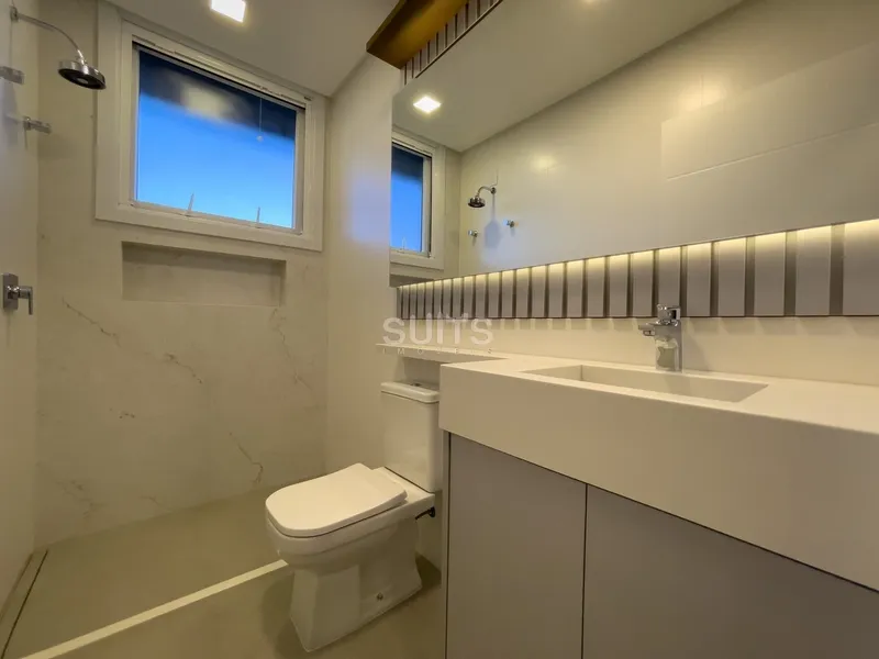 Excelente sobrado beira lago com piscina no Condomínio Celebration: 51ª foto da galeria de imagens do imóvel