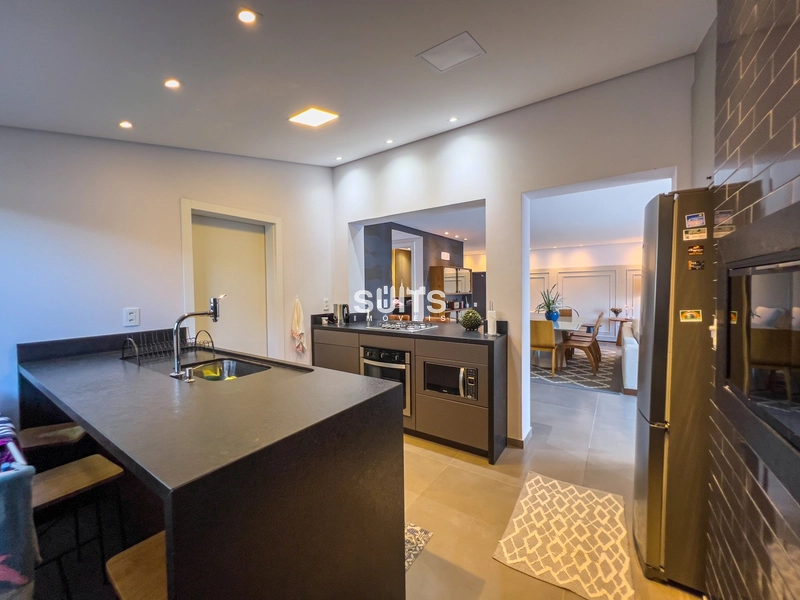 Magnífico sobrado na divisa com Atlântida a 2 quadras do mar: 15ª foto da galeria de imagens do imóvel