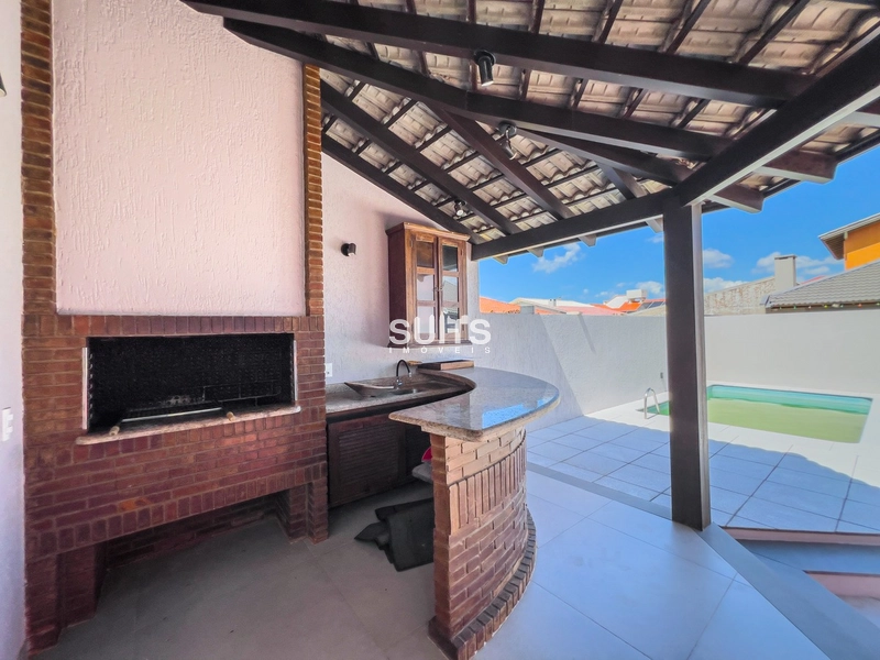 Magnífico sobrado na divisa com Atlântida a 2 quadras do mar: 33ª foto da galeria de imagens do imóvel