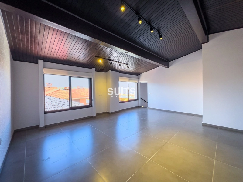 Magnífico sobrado na divisa com Atlântida a 2 quadras do mar: 36ª foto da galeria de imagens do imóvel