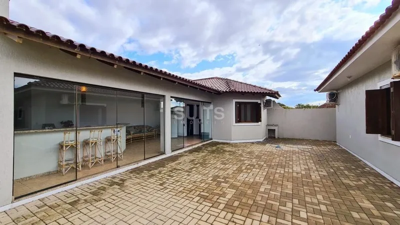 Linda casa com 02 terrenos no centro de Xangri-Lá: 24ª foto da galeria de imagens do imóvel