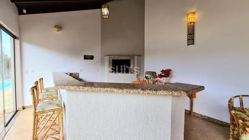 Linda casa com 02 terrenos no centro de Xangri-Lá: 27ª foto da galeria de imagens do imóvel