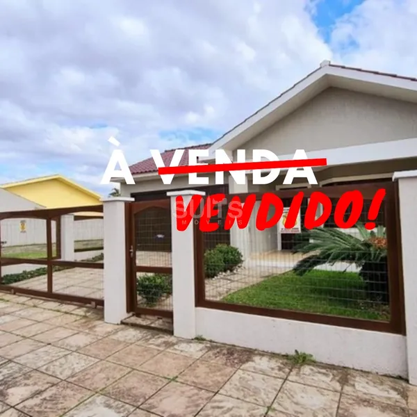 Linda casa com 02 terrenos no centro de Xangri-Lá: 1ª foto da galeria de imagens do imóvel