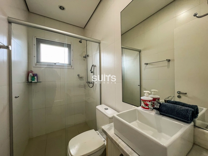 Excelente sobrado frente lago no condomínio Las Palmas: 28ª foto da galeria de imagens do imóvel