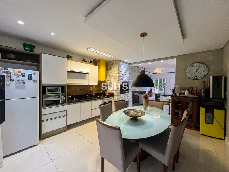 Excelente sobrado frente lago no condomínio Las Palmas: 9ª foto da galeria de imagens do imóvel