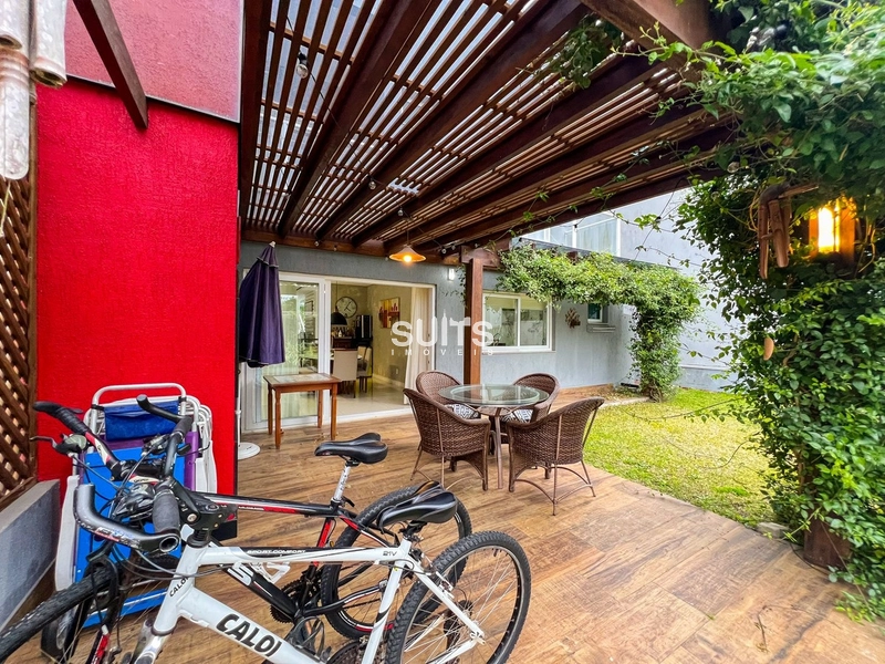 Excelente sobrado frente lago no condomínio Las Palmas: 31ª foto da galeria de imagens do imóvel