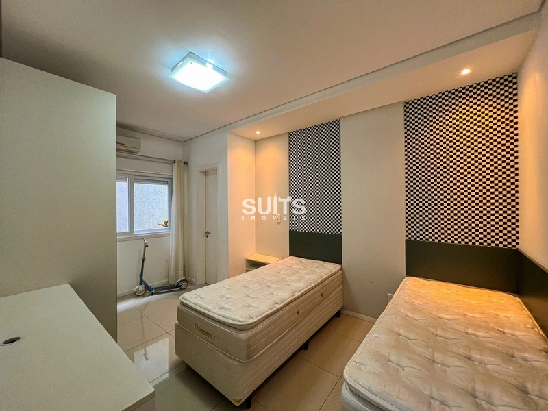 Excelente sobrado frente lago no condomínio Las Palmas: 12ª foto da galeria de imagens do imóvel