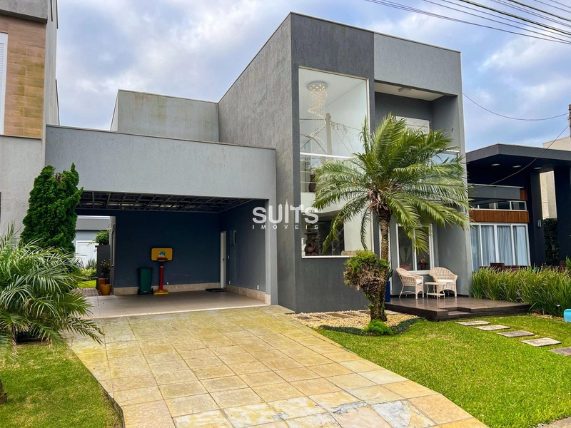 Excelente sobrado frente lago no condomínio Las Palmas: 3ª foto da galeria de imagens do imóvel