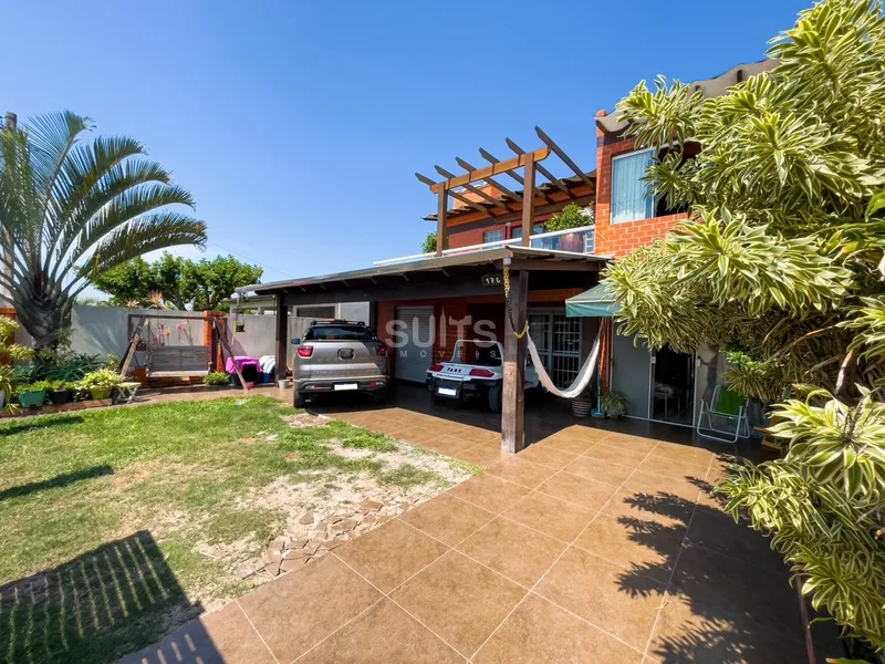 Ótimo sobrado à venda na praia de Rainha do Mar em Xangri-Lá: 2ª foto da galeria de imagens do imóvel