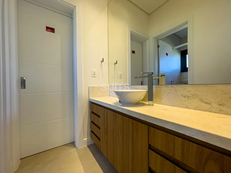 Linda casa padrão AAA  no condomínio Celebration em Xangri-Lá.: 29ª foto da galeria de imagens do imóvel