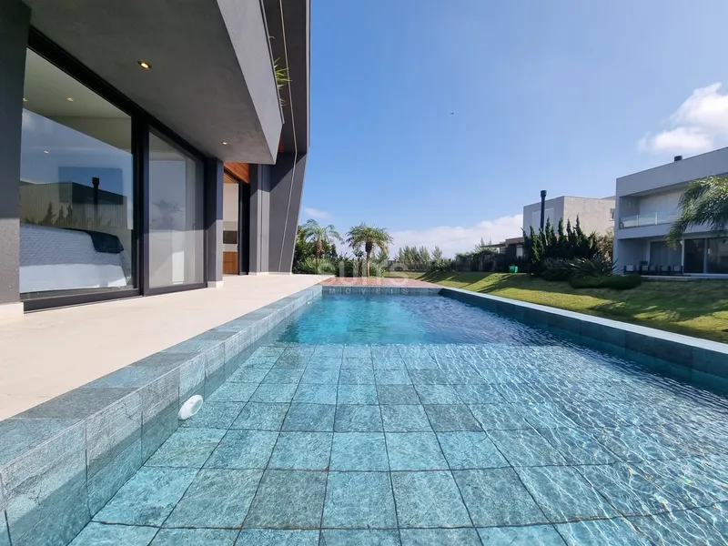 Linda casa padrão AAA  no condomínio Celebration em Xangri-Lá.: 40ª foto da galeria de imagens do imóvel