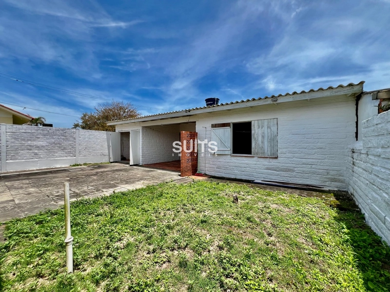 Casa térrea a poucas quadras do mar, à venda!: 27ª foto da galeria de imagens do imóvel