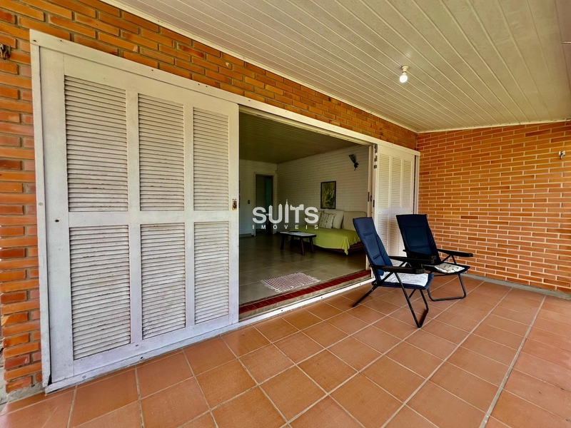 Casa térrea a poucas quadras do mar, à venda!: 34ª foto da galeria de imagens do imóvel