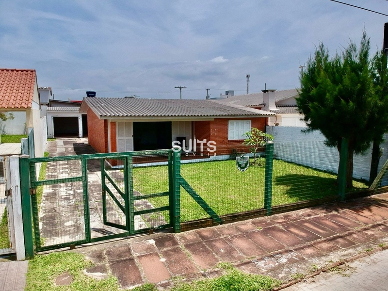 Casa térrea a poucas quadras do mar, à venda!: 8ª foto da galeria de imagens do imóvel