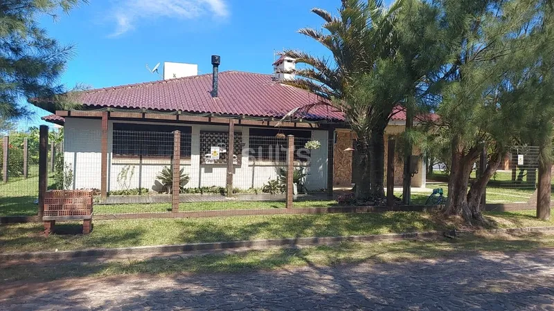 Excelente casa com 02 terrenos à venda no Arpoador: 3ª foto da galeria de imagens do imóvel