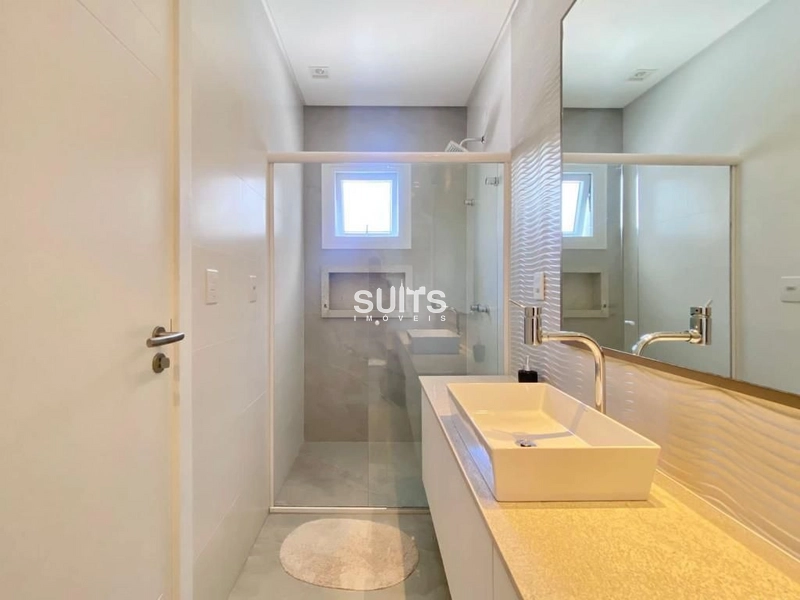 Excelente sobrado de esquina no condomínio Sea Coast: 46ª foto da galeria de imagens do imóvel