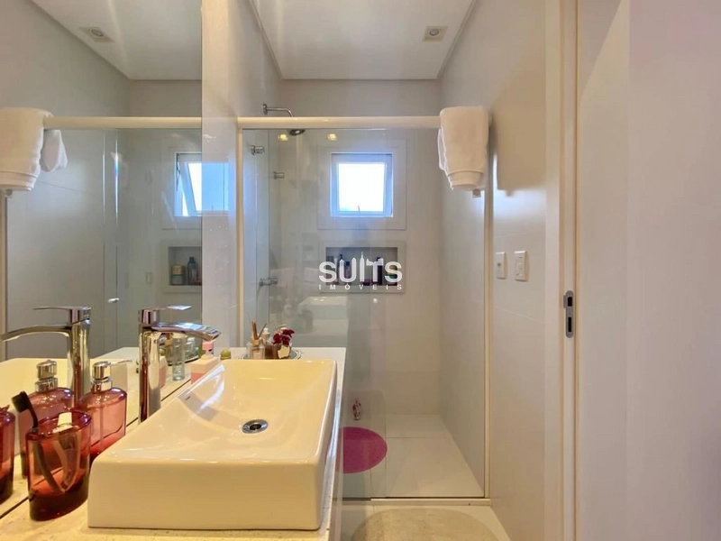 Excelente sobrado de esquina no condomínio Sea Coast: 52ª foto da galeria de imagens do imóvel