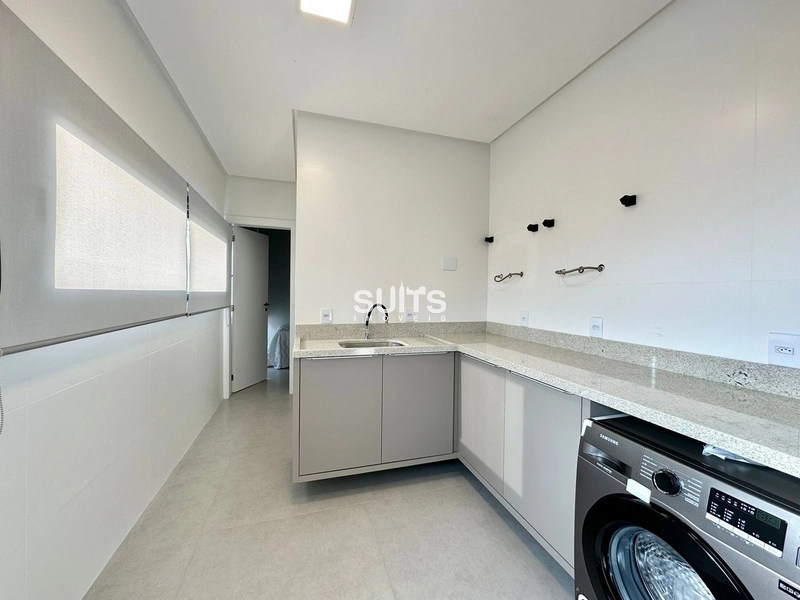 Excelente sobrado mobiliado e decorado no condomínio Sense: 29ª foto da galeria de imagens do imóvel