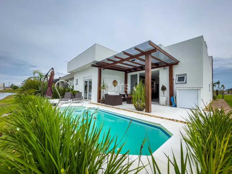 Casa mobiliada e decorada na beira do lago no condomínio Riviera: 28ª foto da galeria de imagens do imóvel