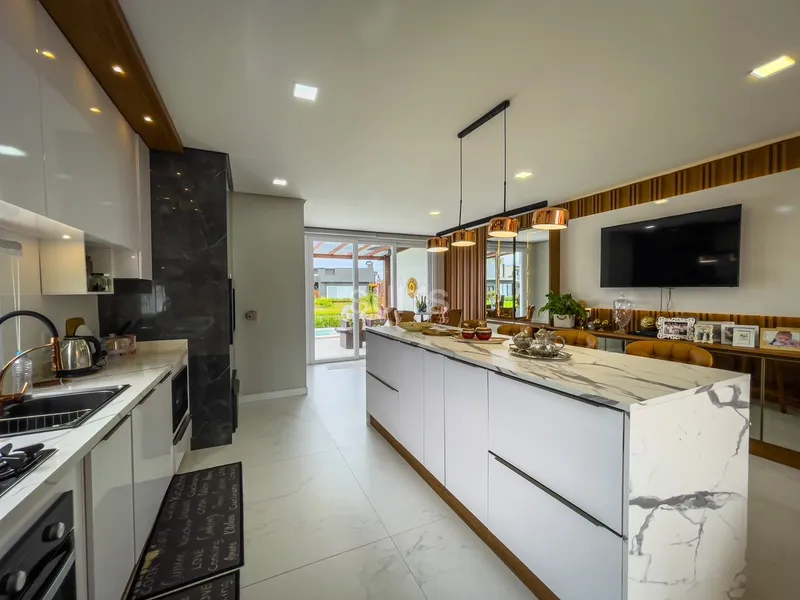 Casa mobiliada e decorada na beira do lago no condomínio Riviera: 19ª foto da galeria de imagens do imóvel