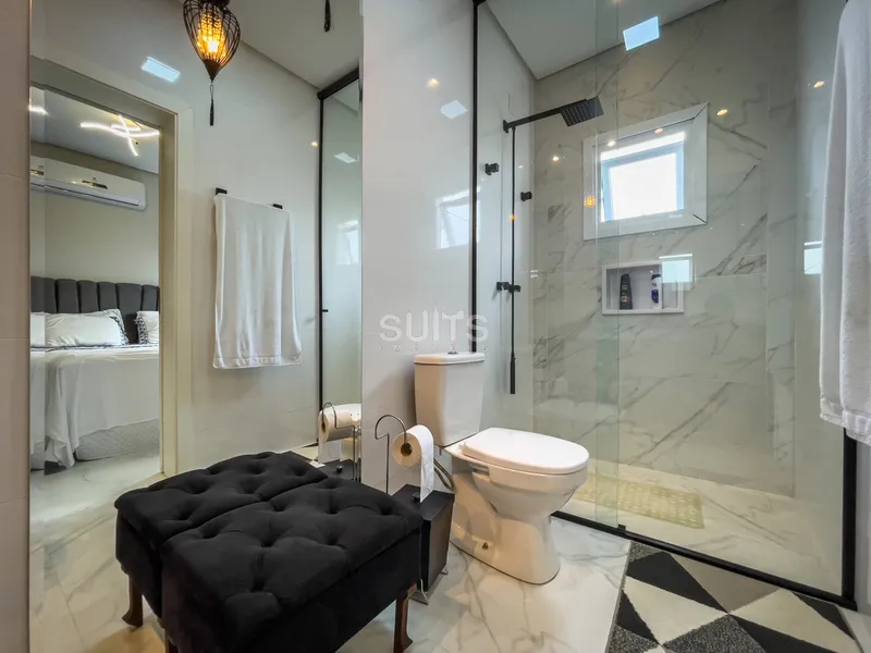 Casa mobiliada e decorada na beira do lago no condomínio Riviera: 39ª foto da galeria de imagens do imóvel