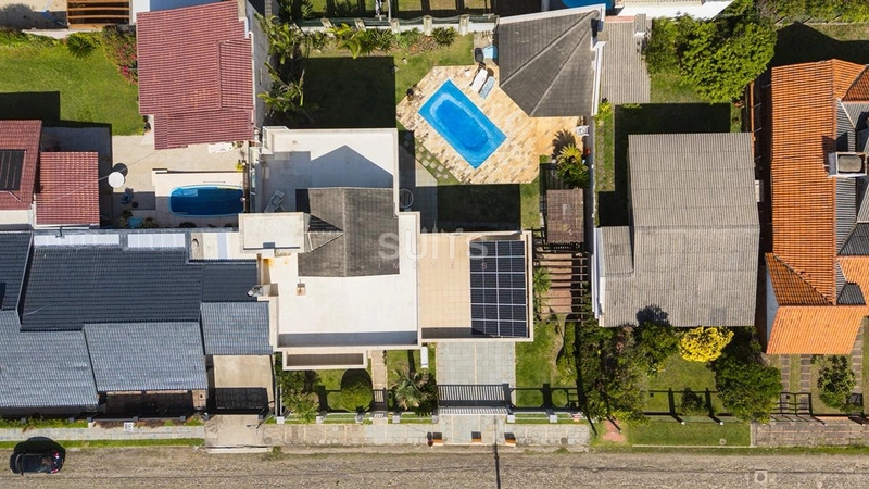 Magnífico sobrado com 3 andares junto ao mar em Xangri-Lá: 45ª foto da galeria de imagens do imóvel