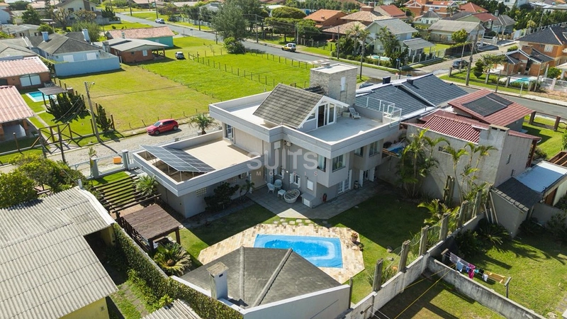 Magnífico sobrado com 3 andares junto ao mar em Xangri-Lá: 8ª foto da galeria de imagens do imóvel